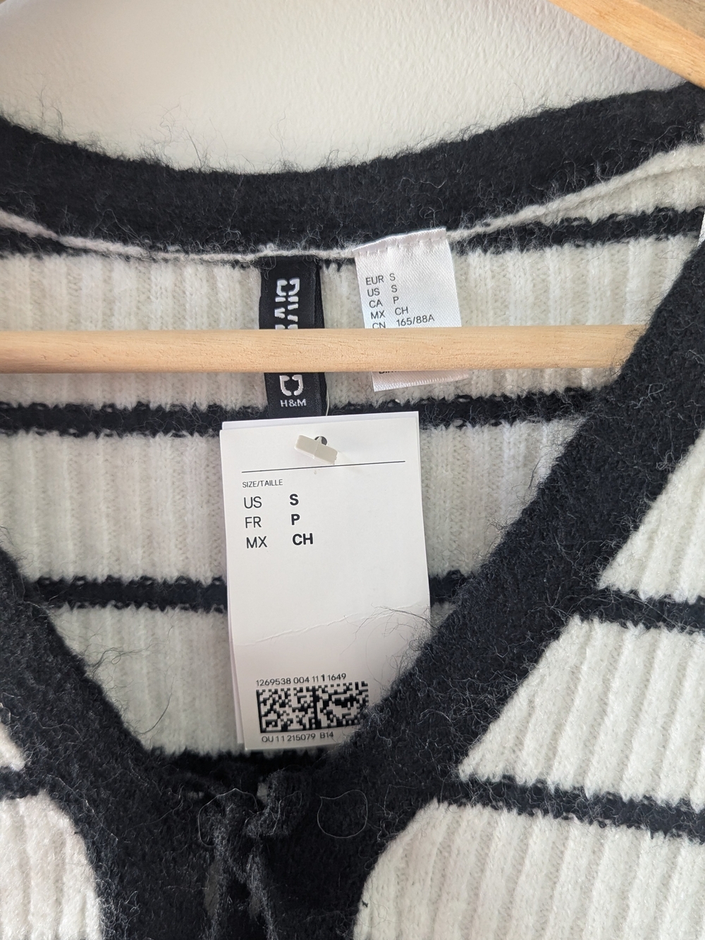 H&M Cream and Black Striped Ribbed Button Cardigan